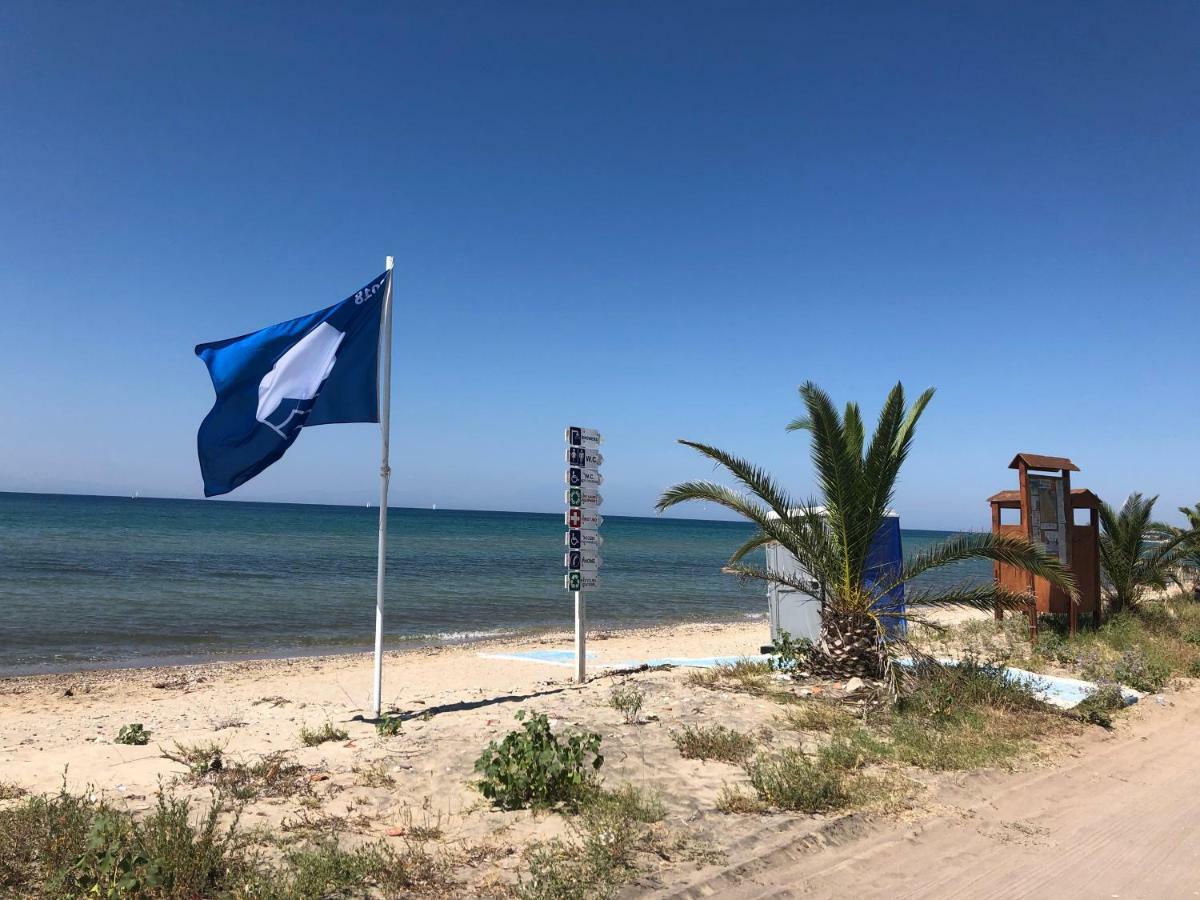 Nea Triglia Beachfront Cottage מראה חיצוני תמונה